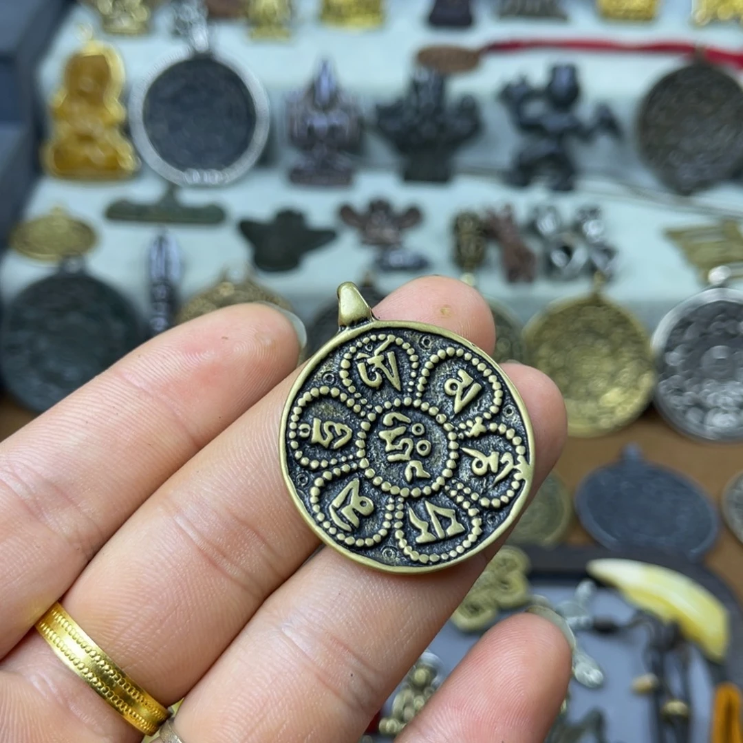 泥塑非常不错的六字真言漂亮