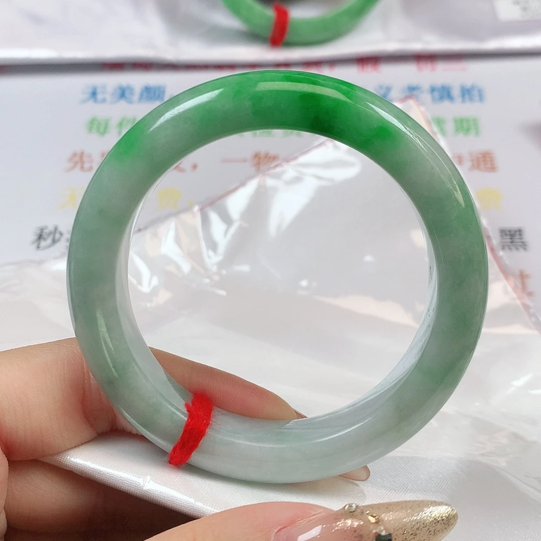 安***芽翡翠手镯未镶嵌634