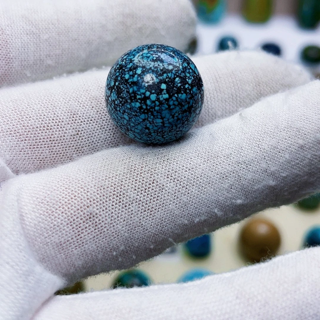 绿松石未镶嵌饰品