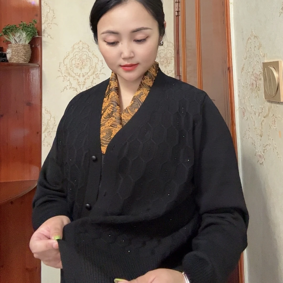 春夏女士薄款毛衣针织衫时尚针织衫显瘦优雅开衫