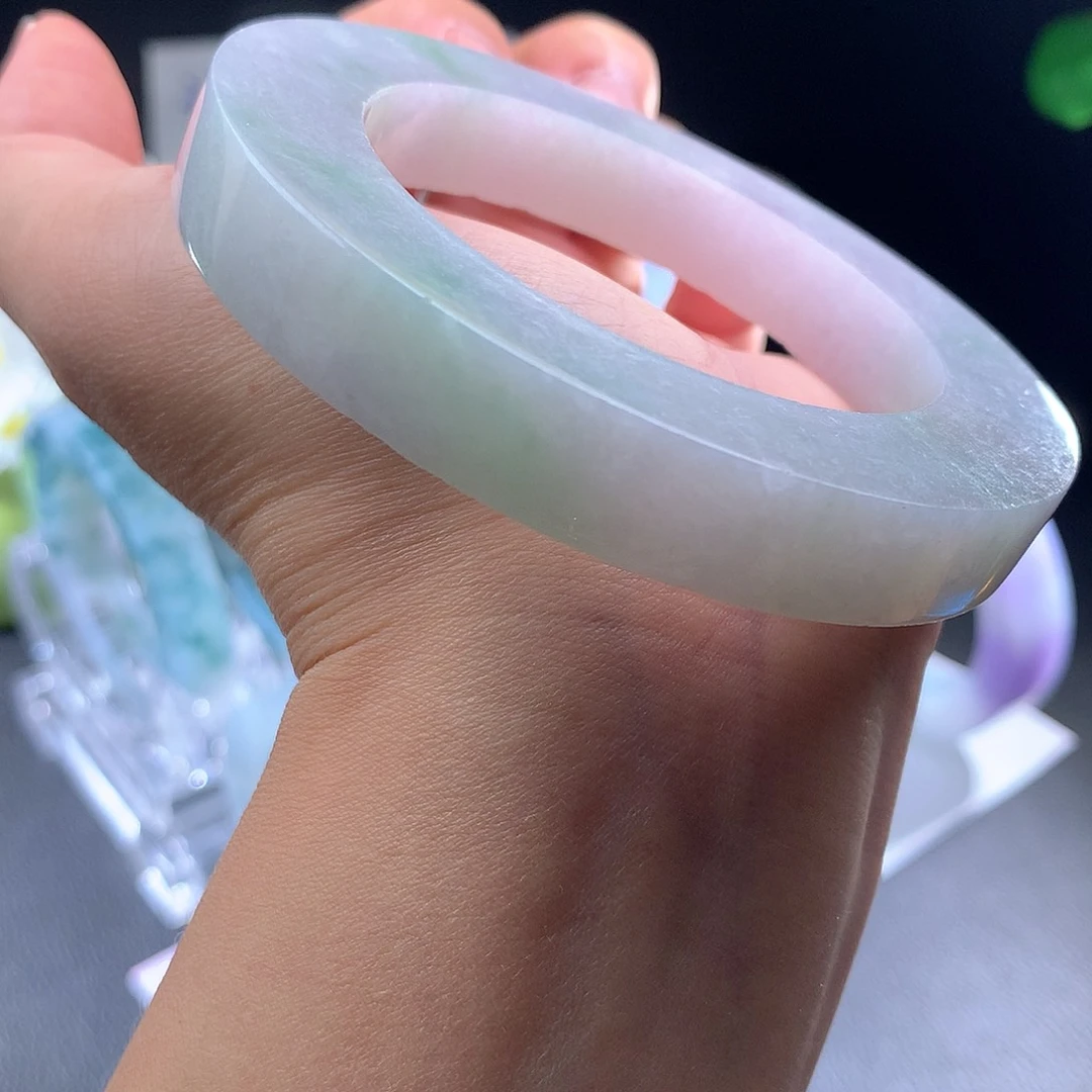 定制翡翠55-60圆条未镶嵌