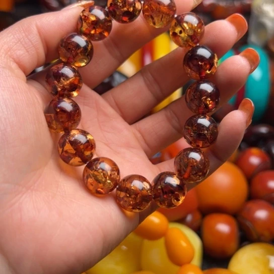 琥珀手串未镶嵌买*练蜜蜡