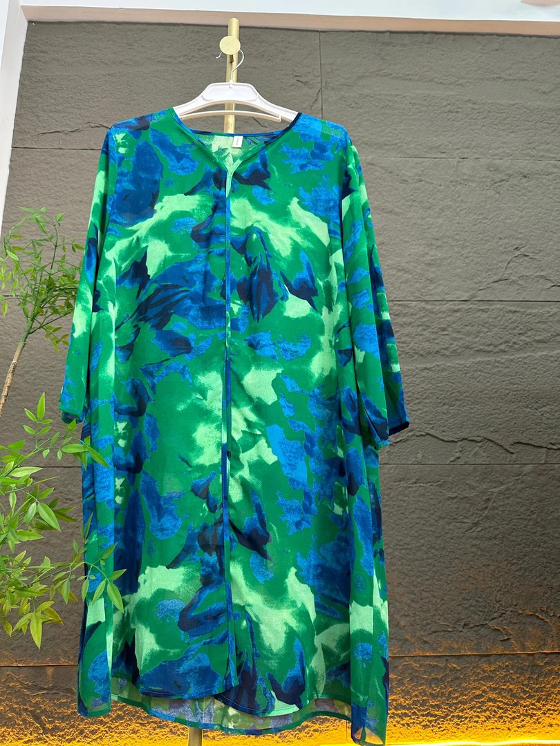 夏季宽松腰常规四季通用不褪色H型七分袖百搭大码连衣裙挂脖