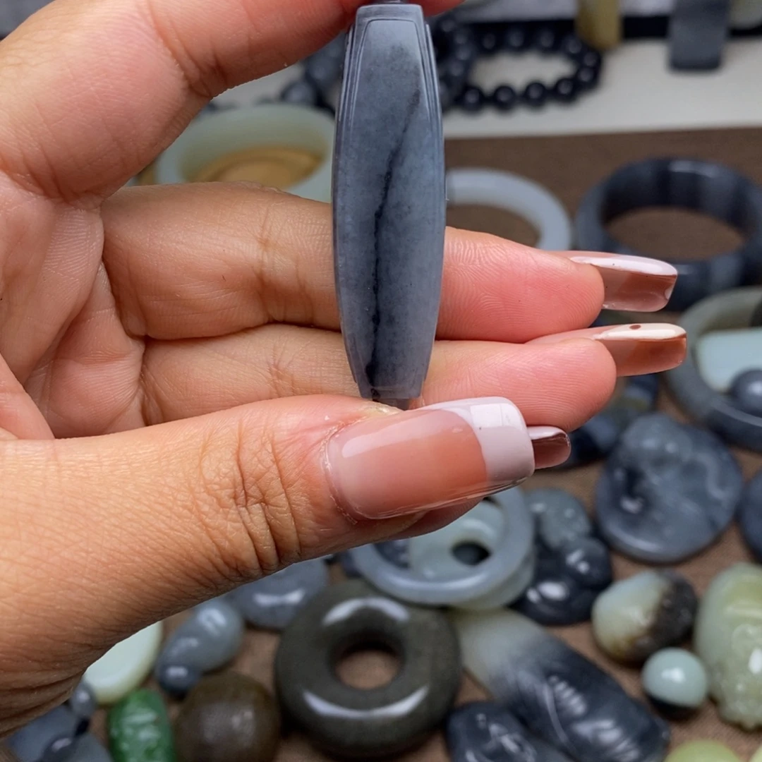 超***2和田玉未镶嵌颈饰