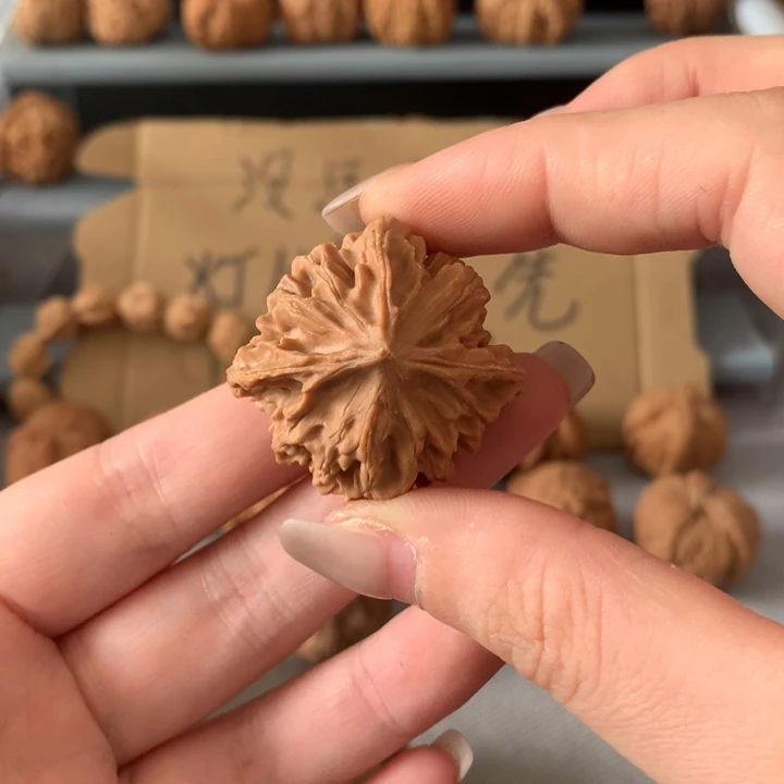 ****文玩核桃吊坠异形单只