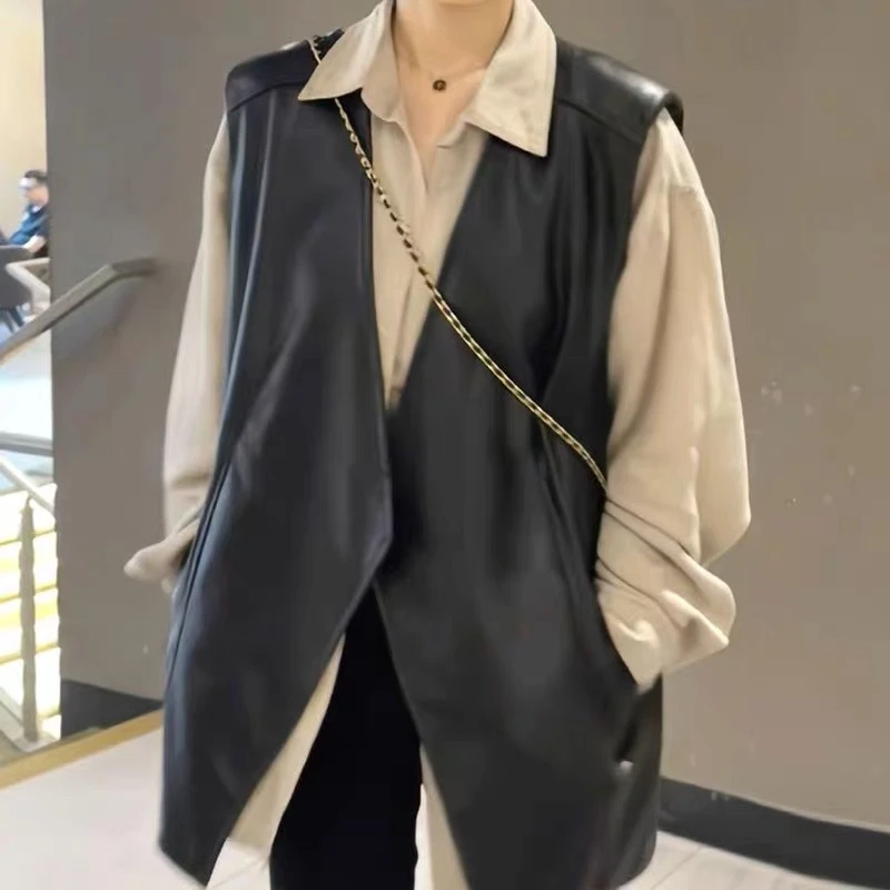 18207新款皮马甲