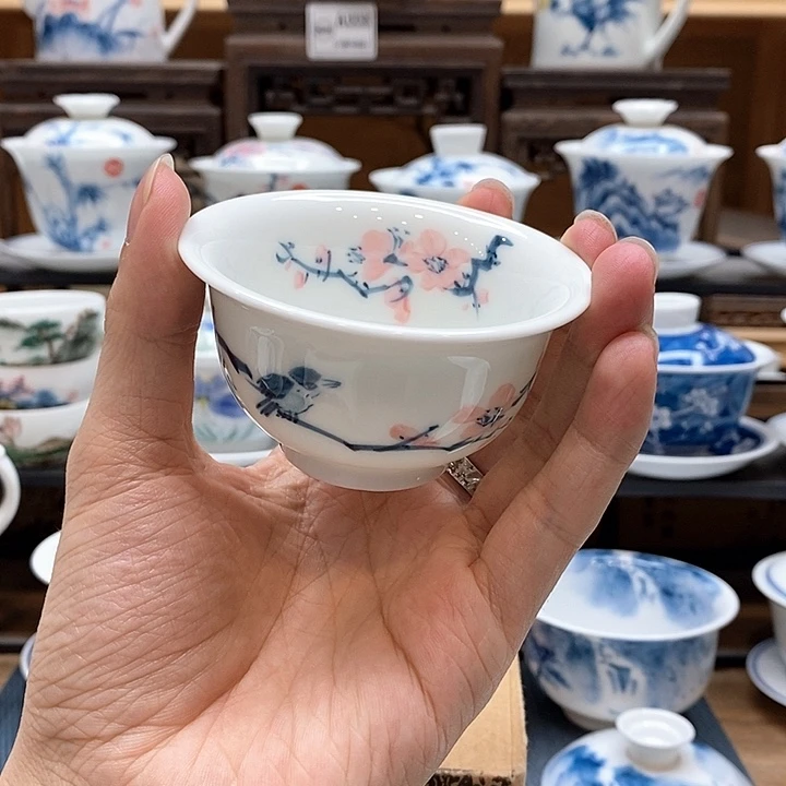 手绘喜上眉梢压手杯85cc釉下彩微瑕福利款