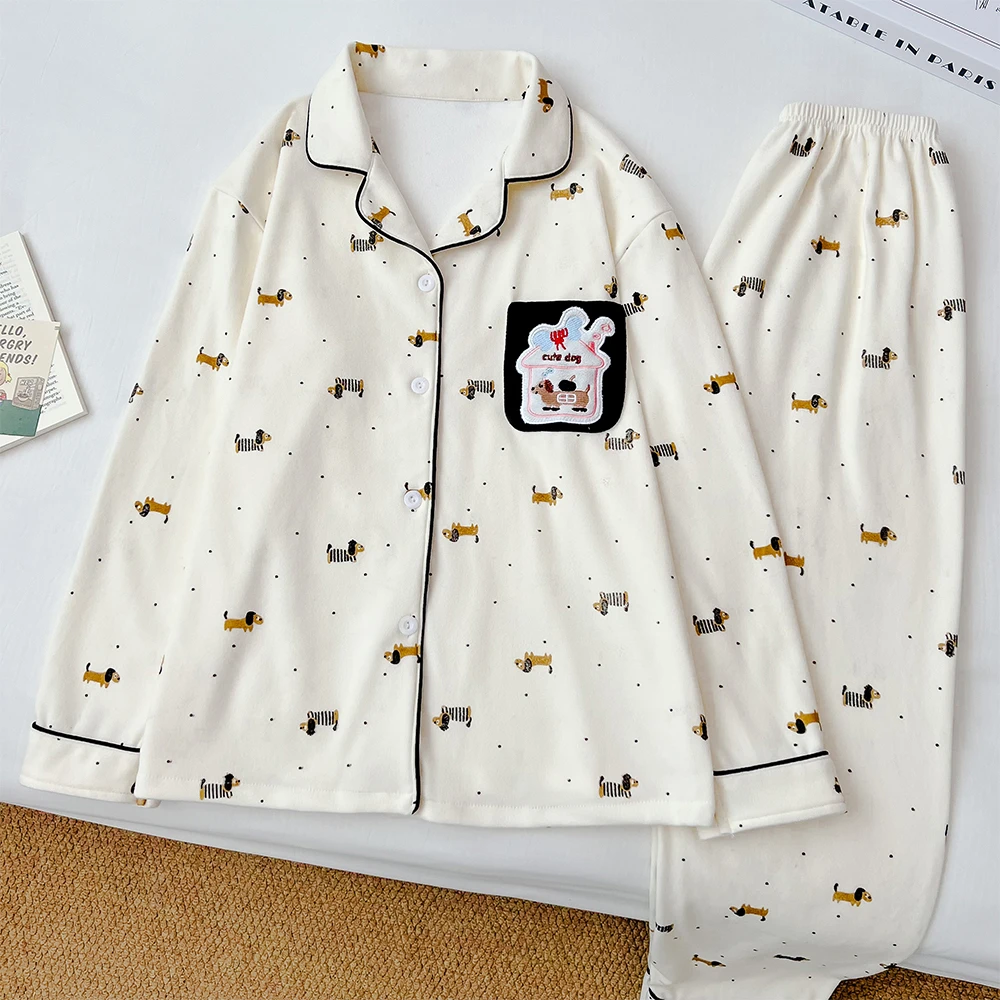 运补【波点腊肠狗】秋冬牛奶德绒长袖女款秋季冬季保暖睡衣家居服