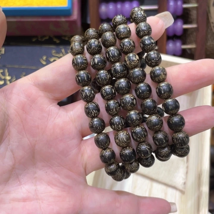 紫砂茶叶罐柬埔寨树心油