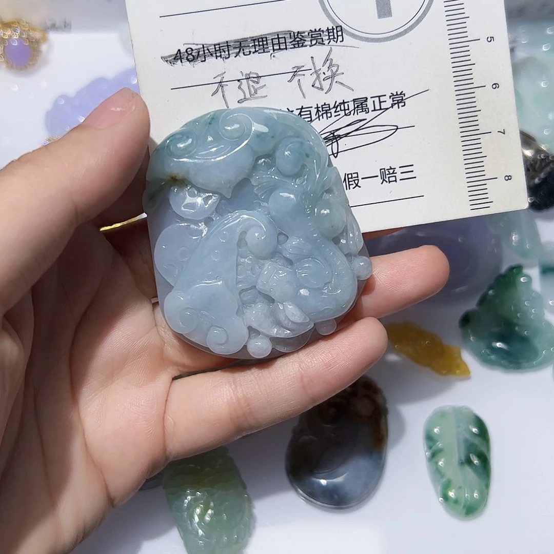 翡翠未镶嵌颈饰天然A货翡翠