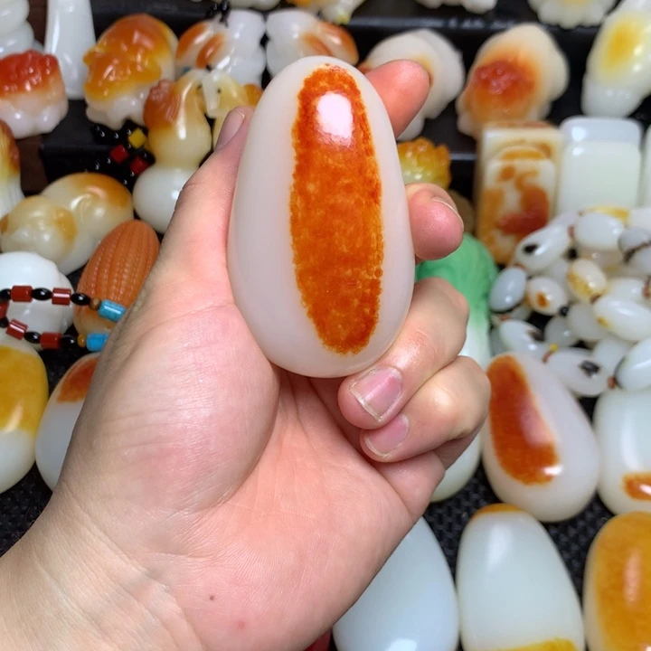 新疆戈壁石五彩石
