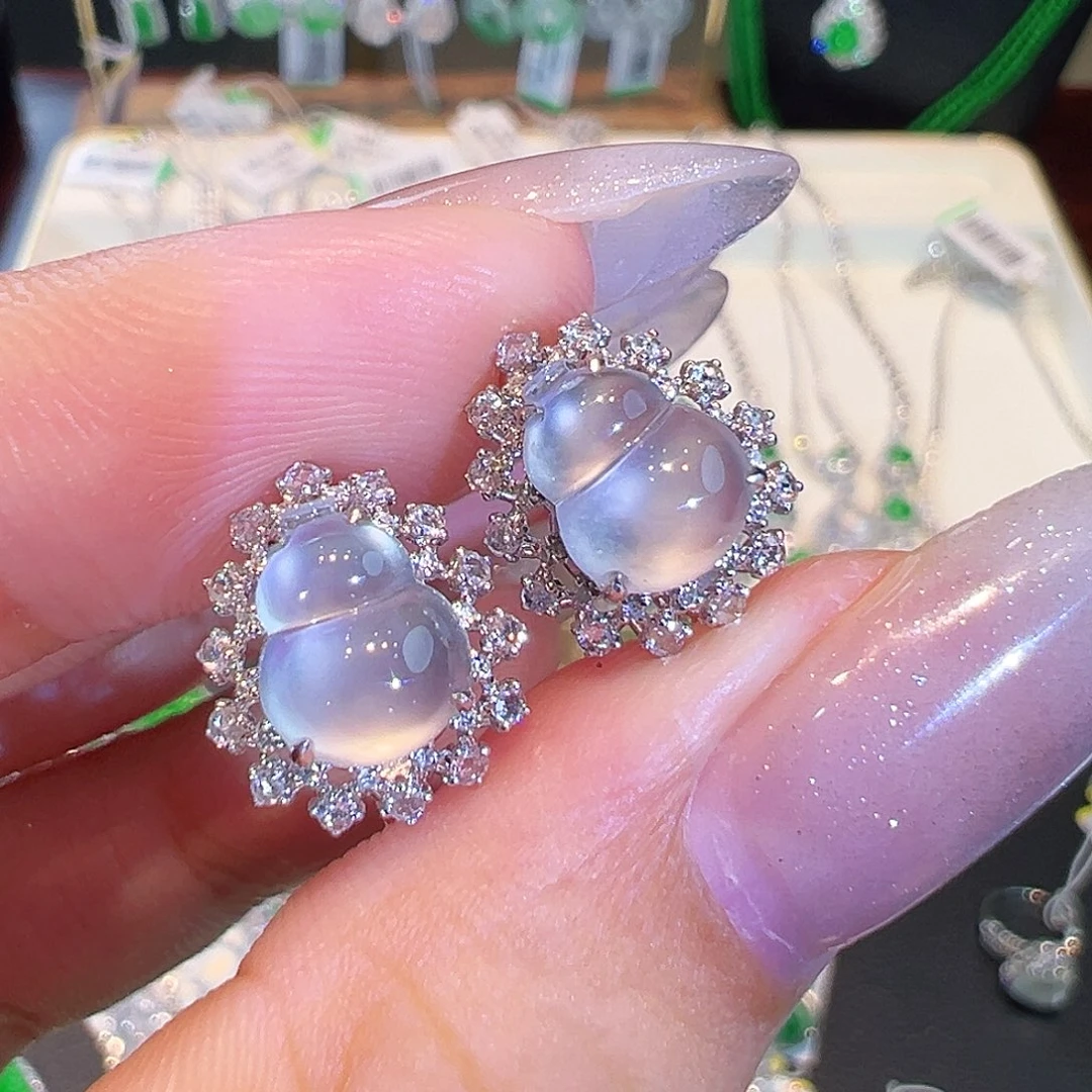 翡翠18K金镶嵌耳环翡翠