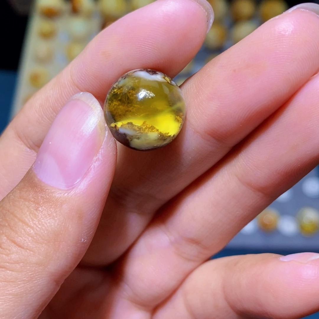 未镶嵌蜜蜡裸石C***?琥珀蜜蜡