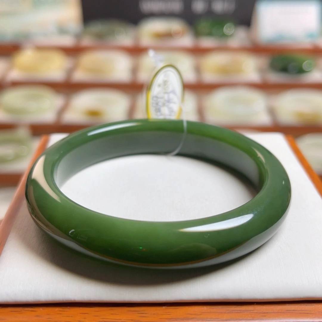 【闪购商品】未镶嵌手镯和田玉用****4