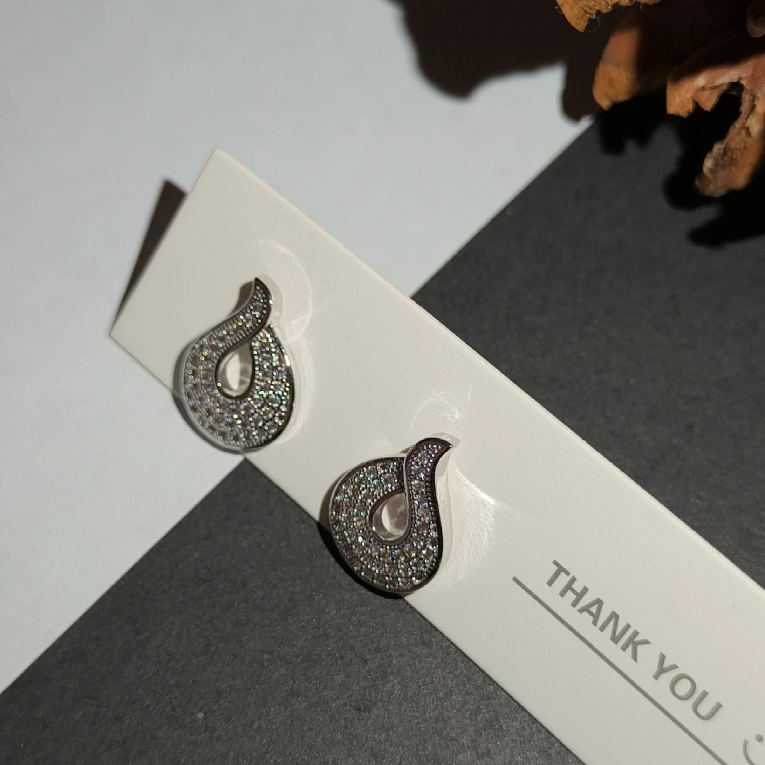 925银耳饰 纯银饰品 墨银曲钻耳饰