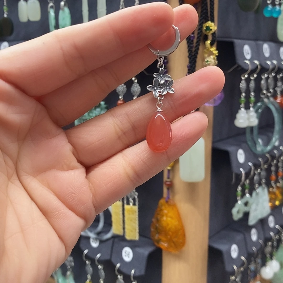 小***号玛瑙/玉髓耳钉银S925镶嵌