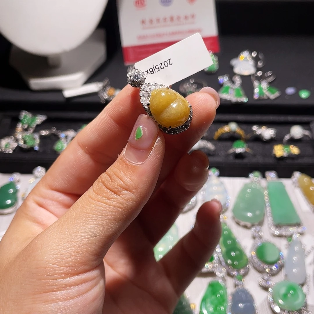 翡翠银S925镶嵌颈饰