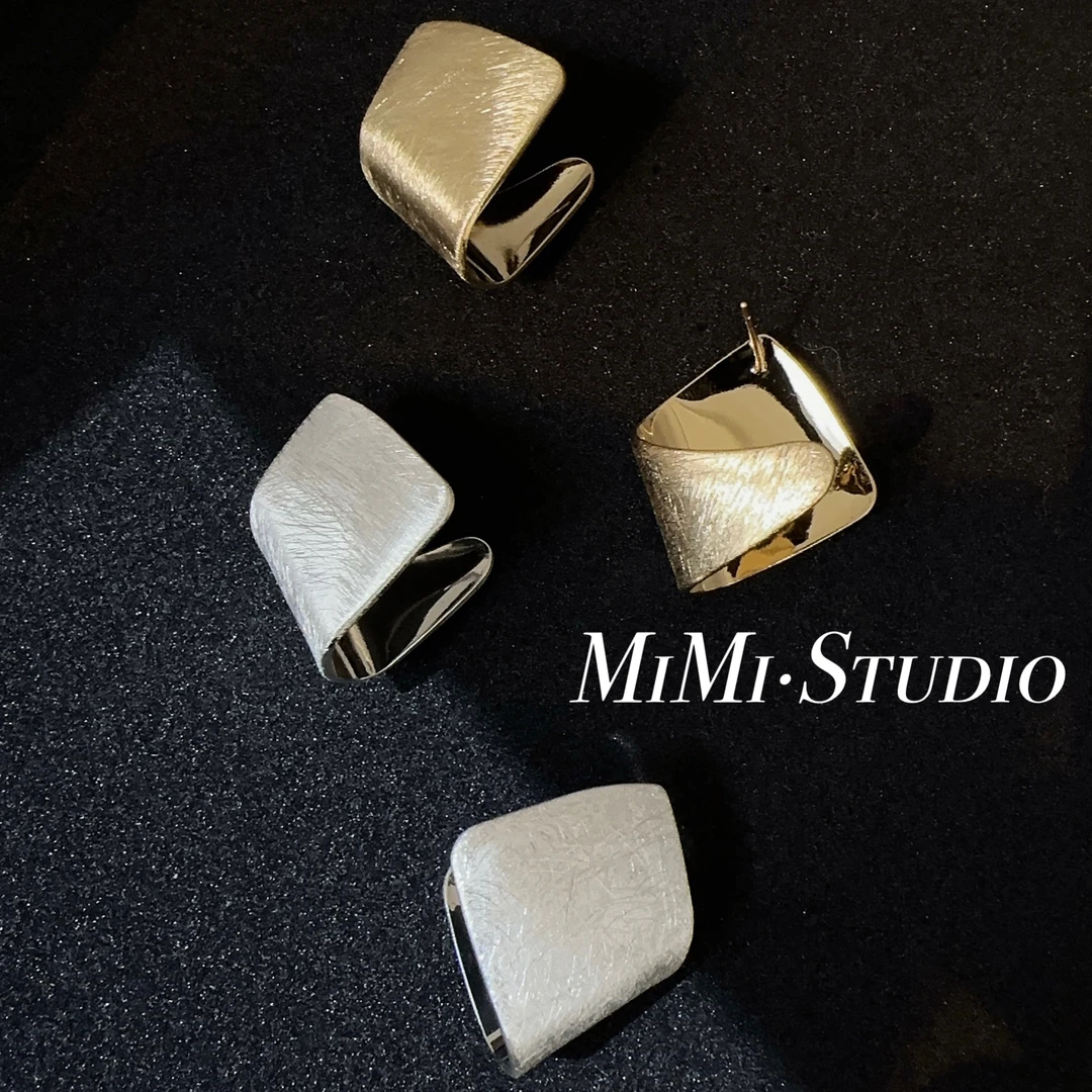 铜合金耳饰 小众复古不规则(做旧几何方形)耳钉