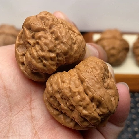 文玩核桃把件边34小精对