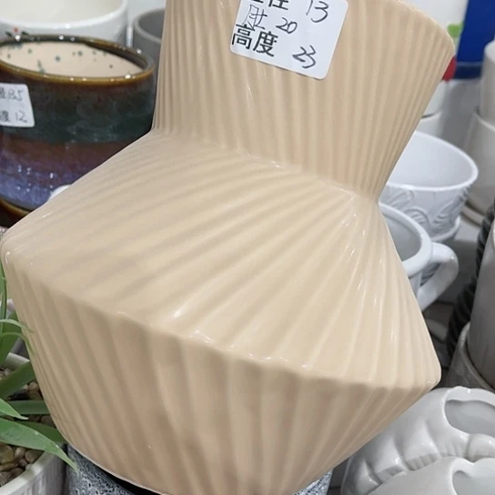 多肉绿植陶瓷花盆9.9包邮，有孔