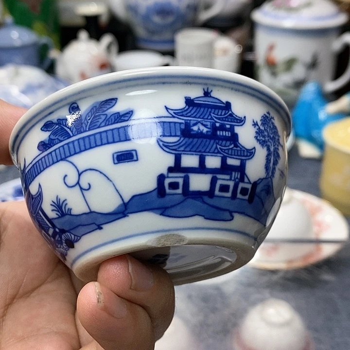 陶瓷青花梧桐，物品如图