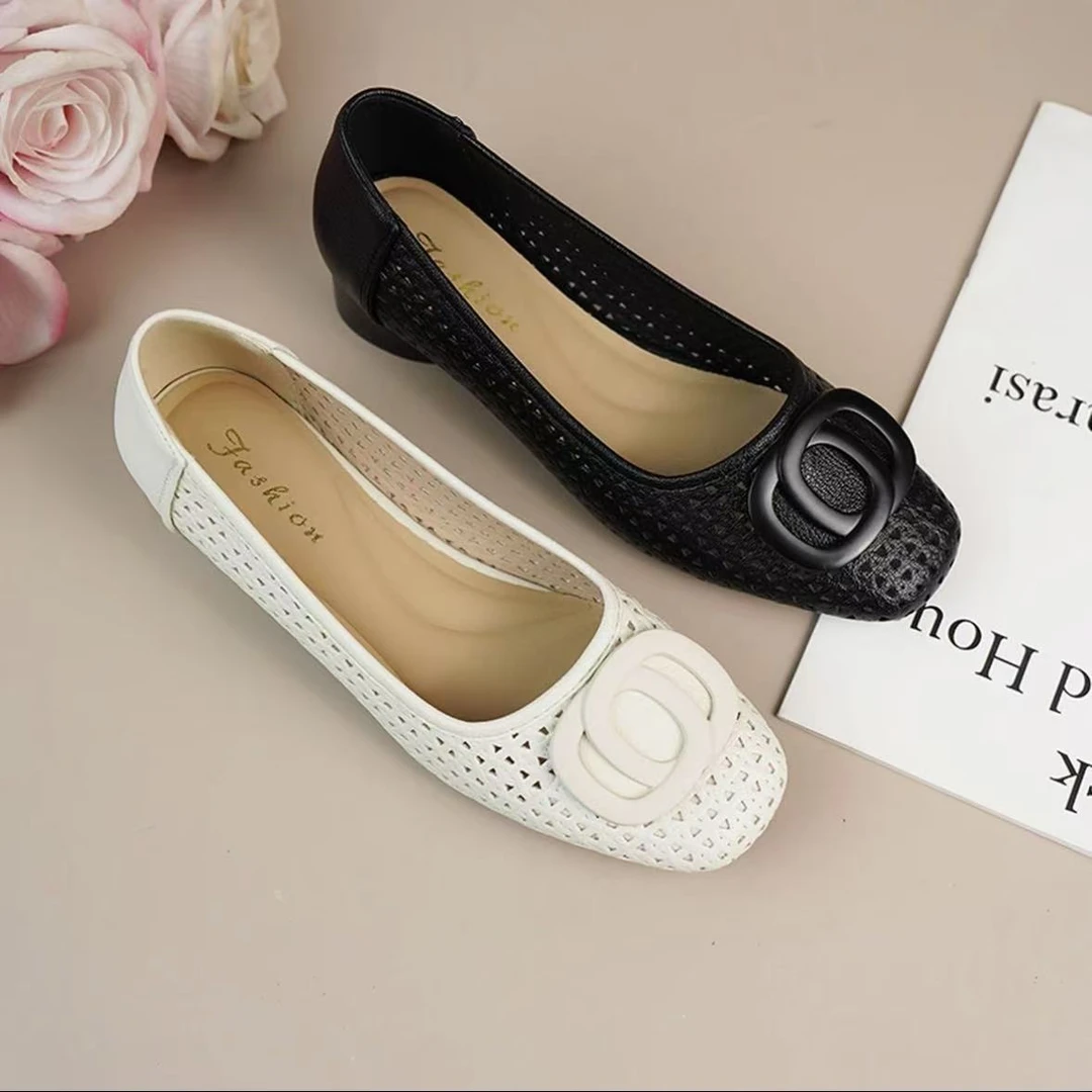 【品牌力荐】爆款镂空凉鞋女夏季新款浅口洋气妈妈鞋软面洞洞鞋9362