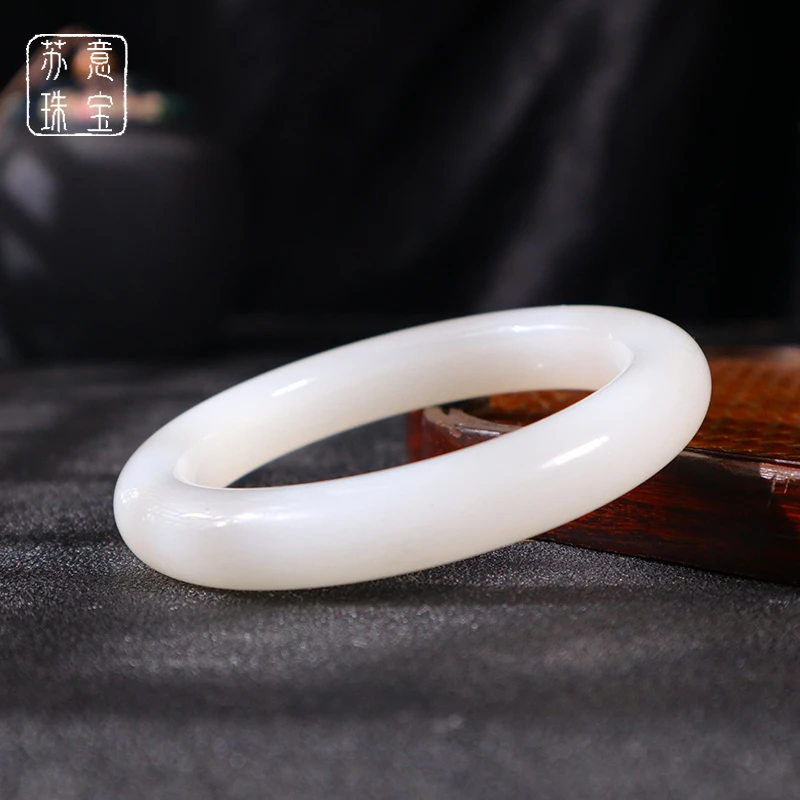 天然和田玉特细高白拍一发一（多样性发货）G