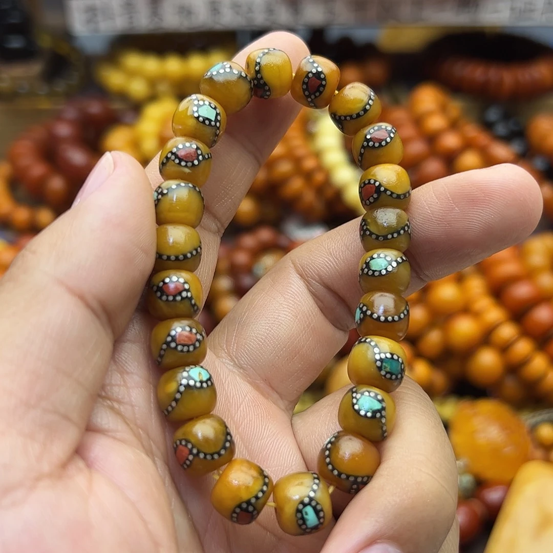 蜜蜡未镶嵌珠宝奇石