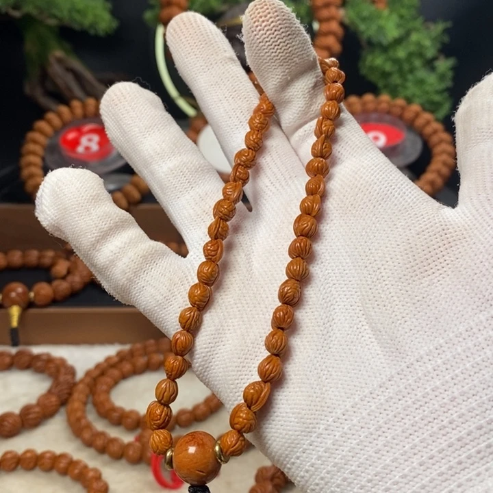 桃核吊坠这**好秦岭龙纹