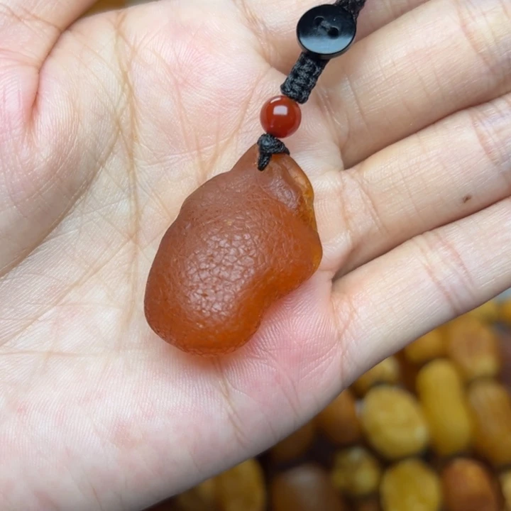 琥珀未镶嵌裸石天然蜜蜡