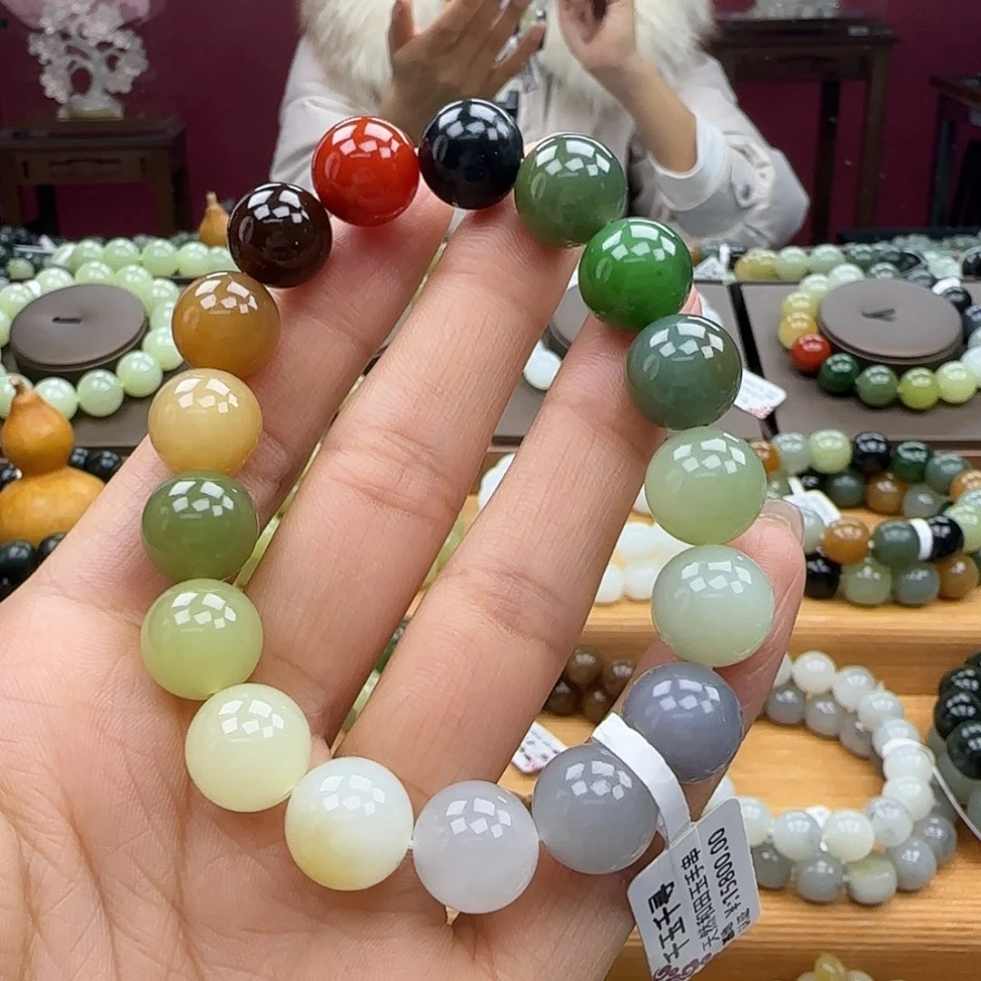 落***雨和田玉未镶嵌手链