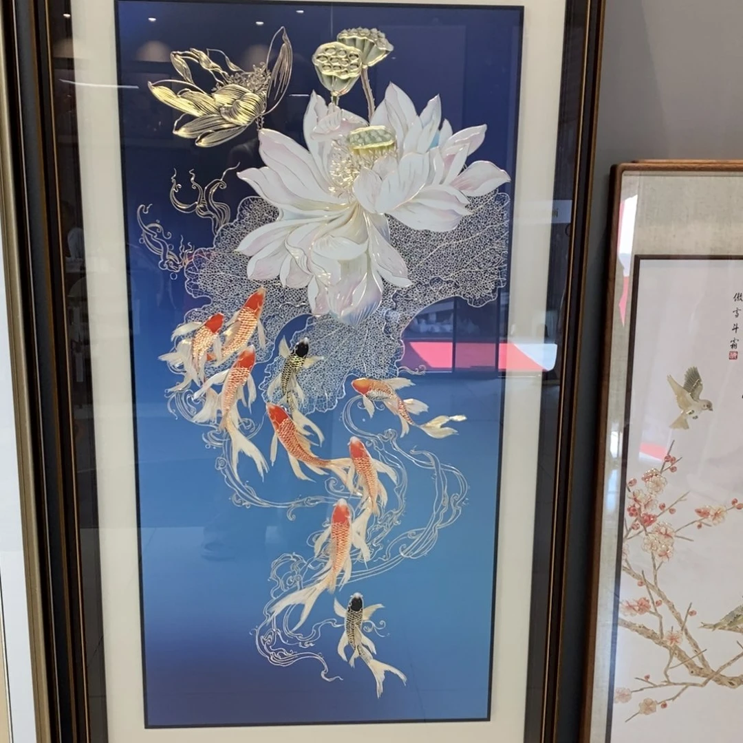 竖款铜雕九鱼。。。。