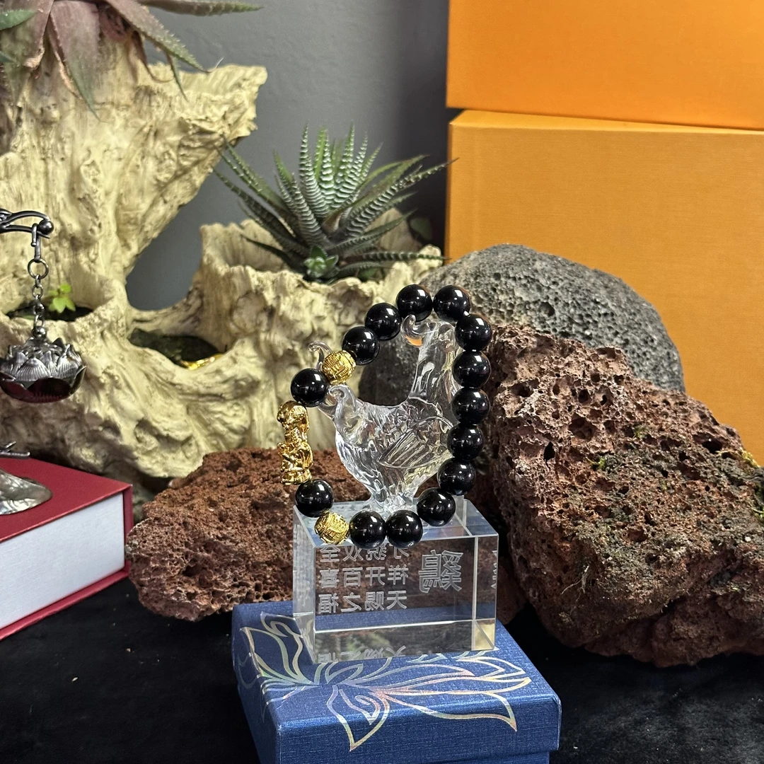 214-精工貔貅手链（带礼盒多样性发一件）