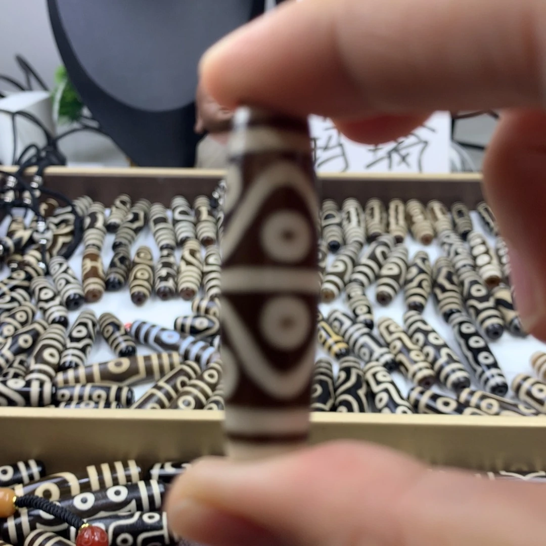 玛瑙/玉髓颈饰未镶嵌掬****心