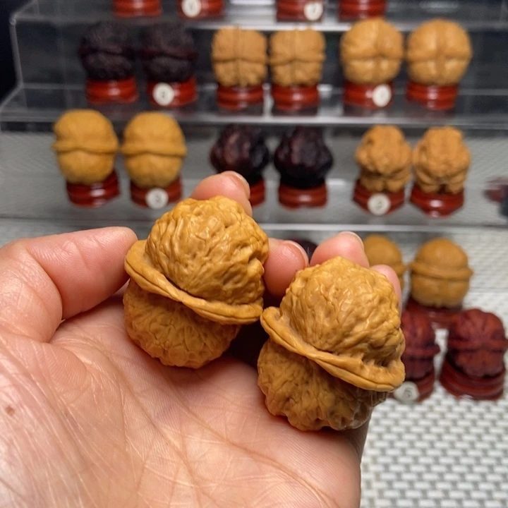 文玩核桃把件17祥龙疙瘩包