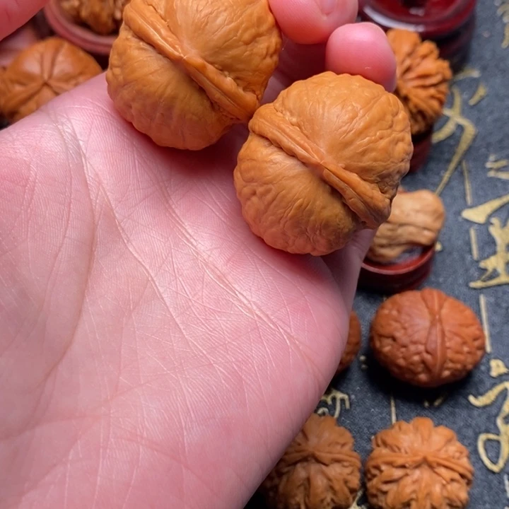 扬****吊坠文玩核桃元宝