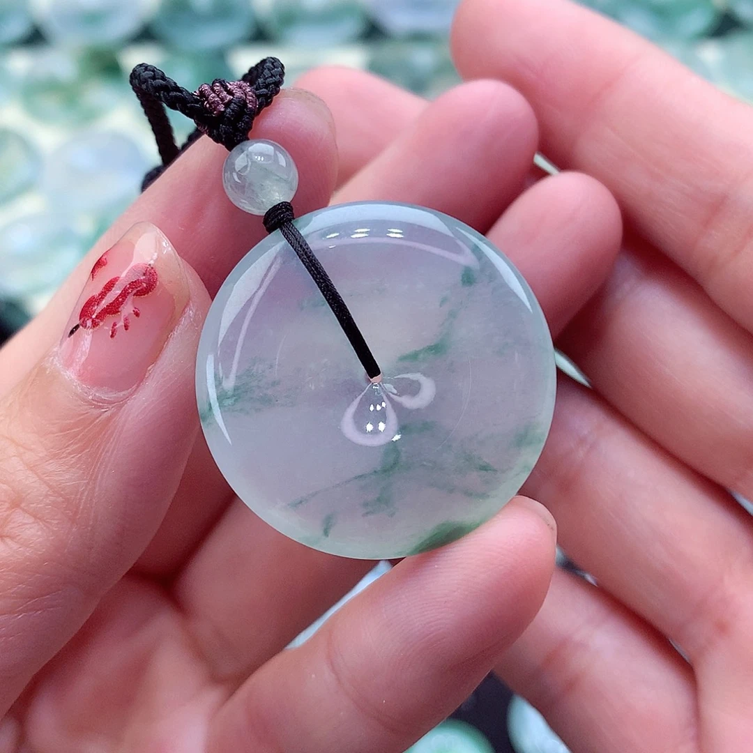 翡翠颈饰未镶嵌42翡翠28.4/5.3