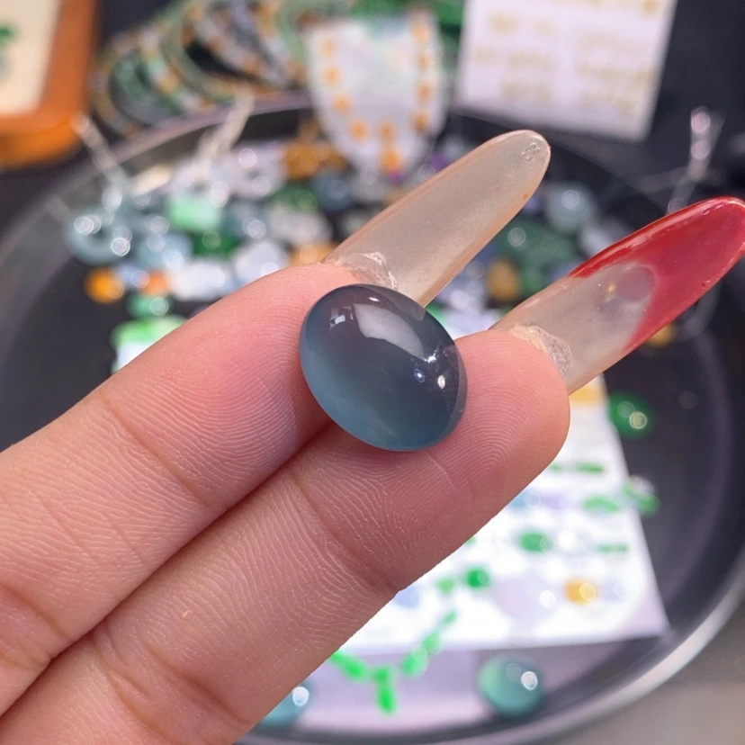 【闪购商品】翡翠挂件未镶嵌蛋