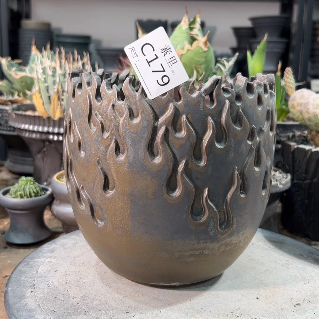 j景德镇素里手工内口15.5高16瑕疵