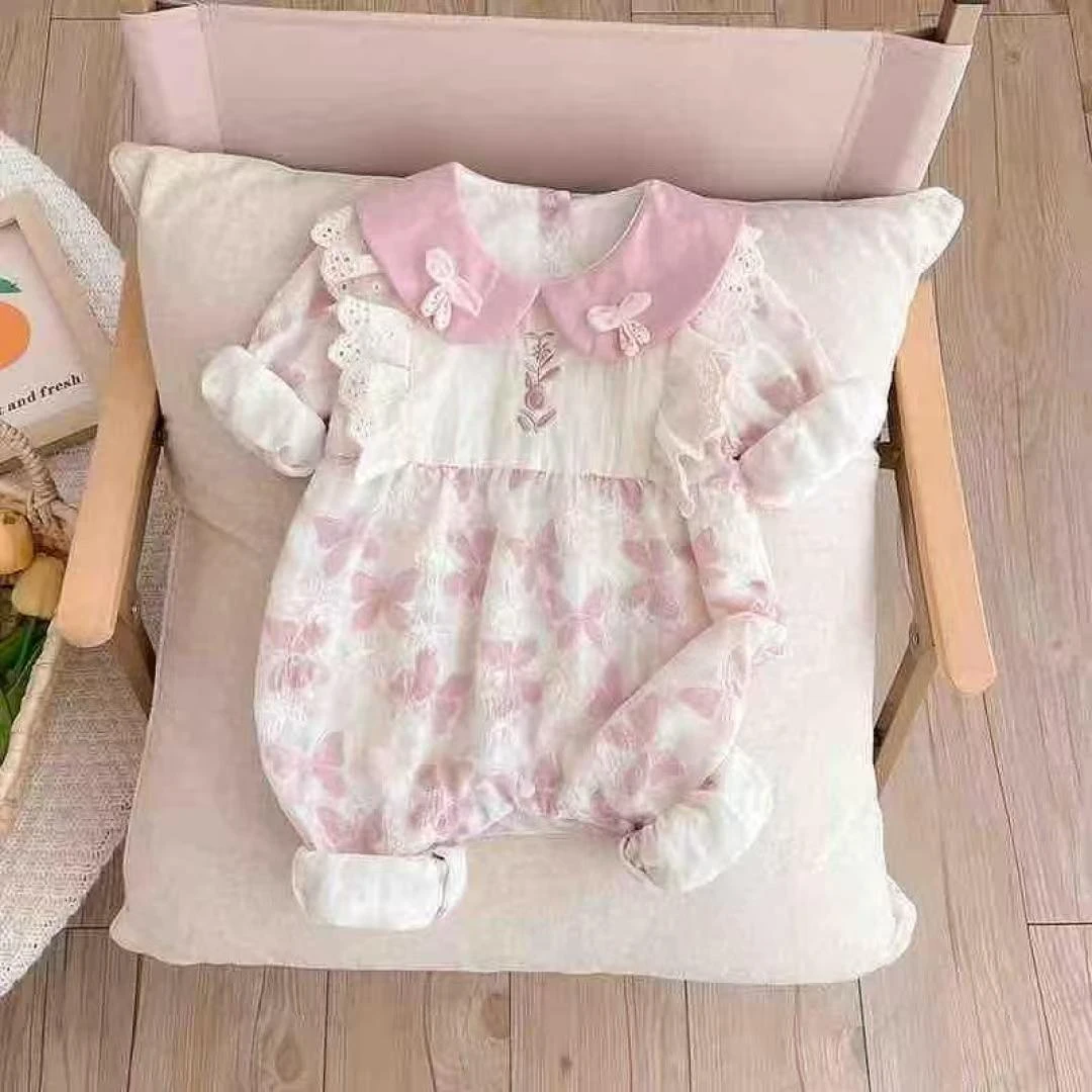 婴儿连体衣服春秋装新生女宝宝超萌公主满月百天外出双层哈衣爬服