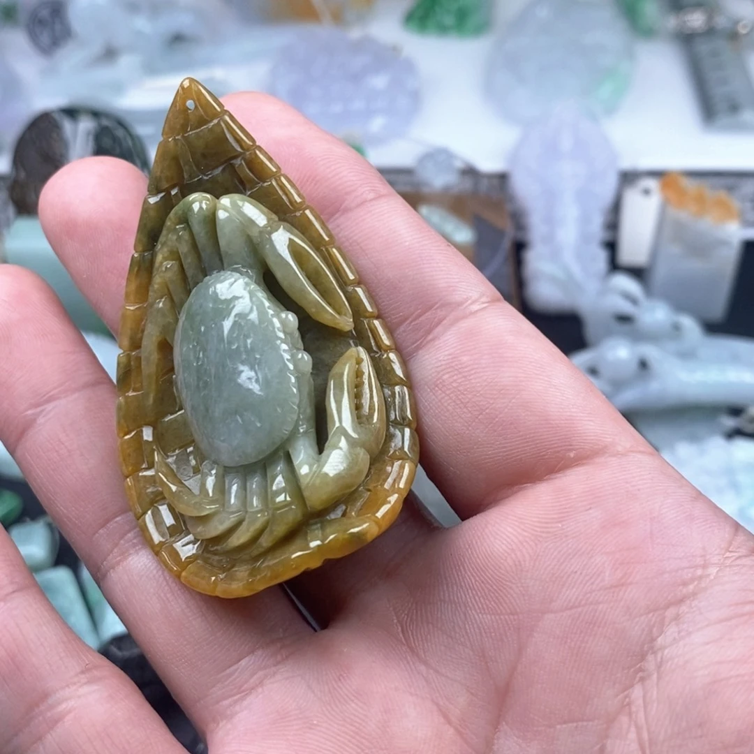 翡翠未镶嵌吊坠(不含链)