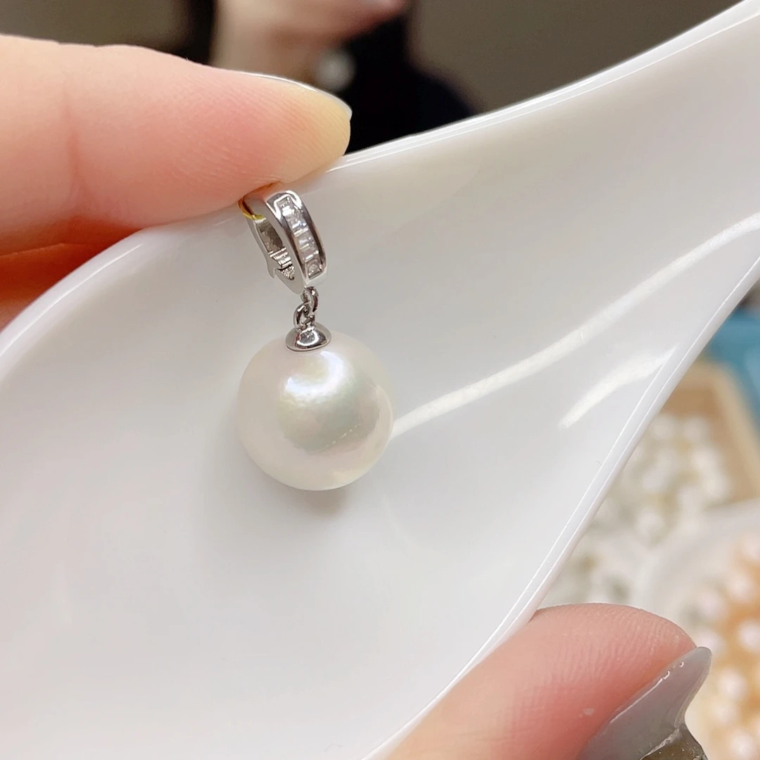 淡水珍珠合金吊坠(赠链)