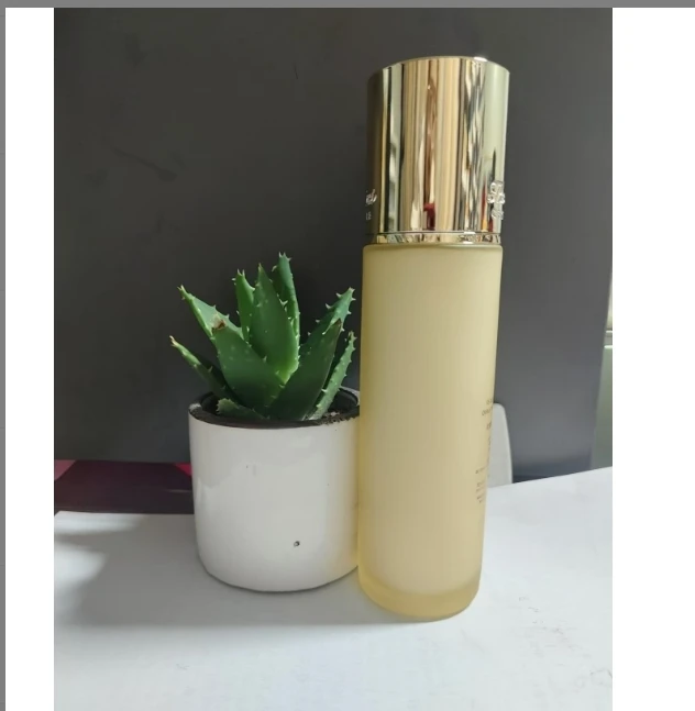 ou的至真补水保湿修护水乳 无盒