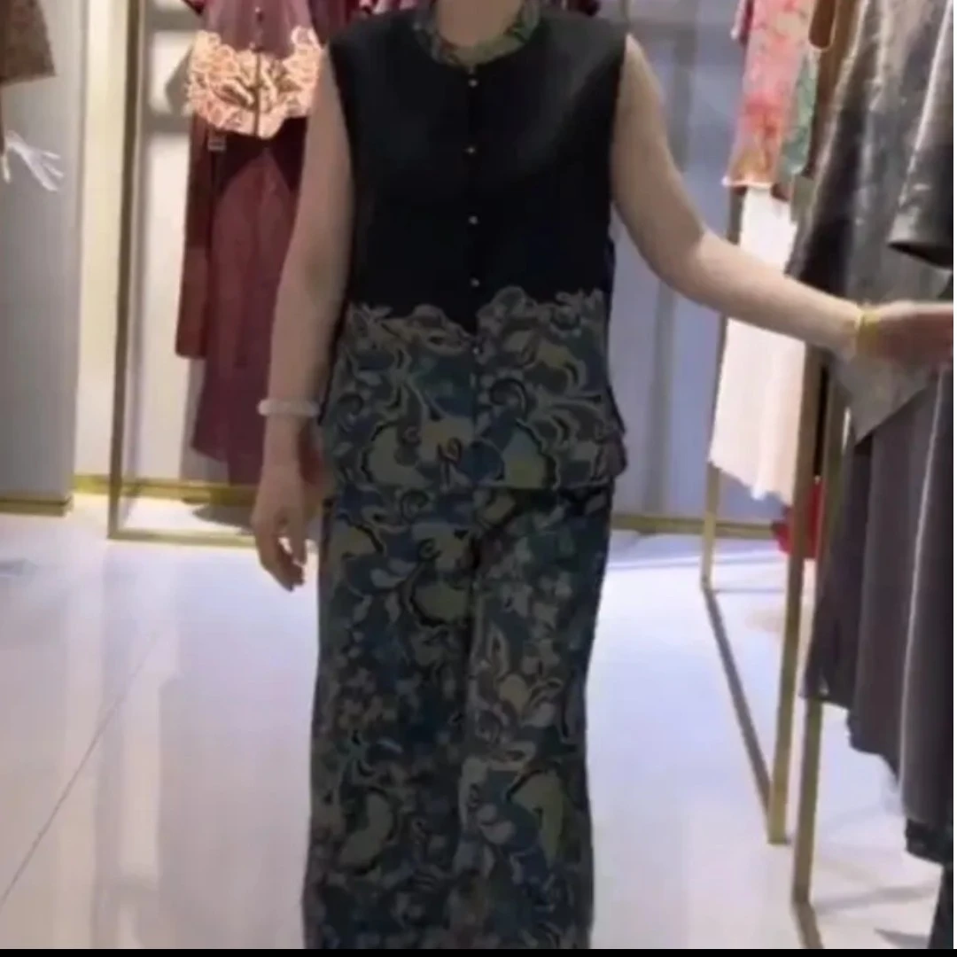 新款简约百搭精品减龄遮肉洋气女装sy