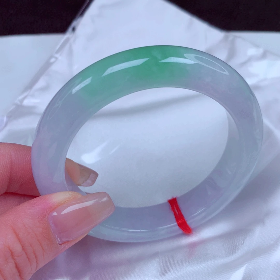 翡翠未镶嵌手镯手镯