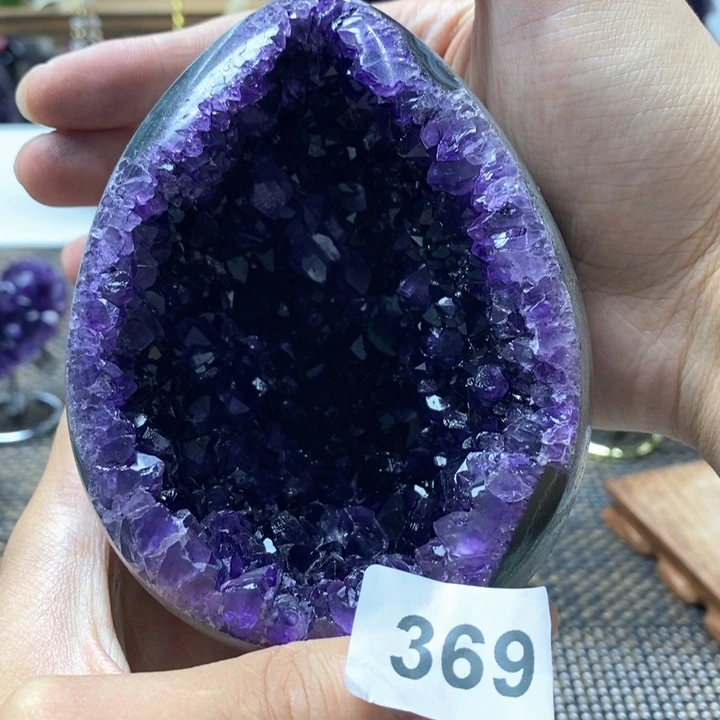 乐***吖未镶嵌水晶大型摆件（非配饰）