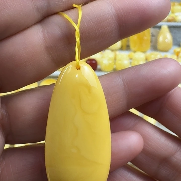 蜜蜡未镶嵌裸石69
