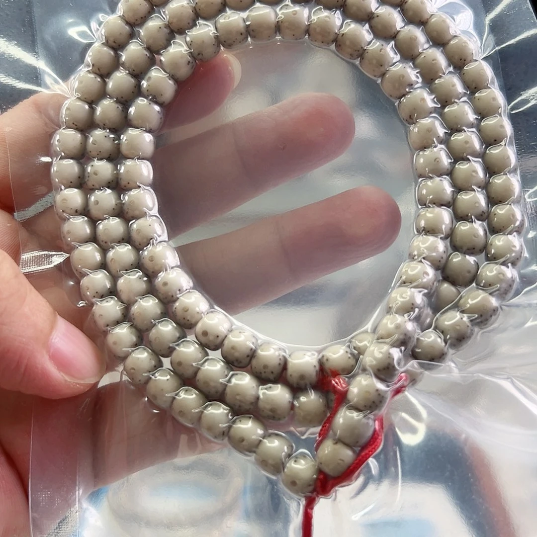 琼***鸟手串星月菩提Fqh7.5*6.5mm