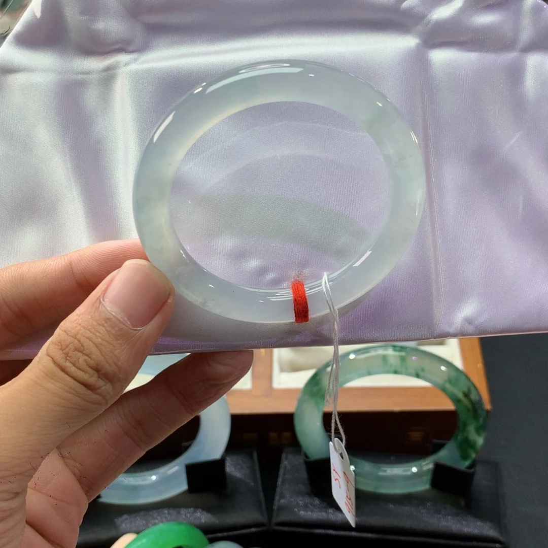 未镶嵌手镯翡翠圆条
