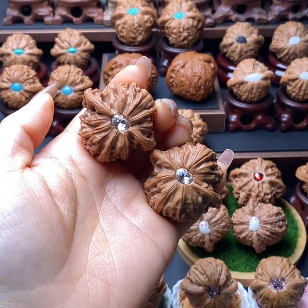 吊坠文玩核桃山地磨